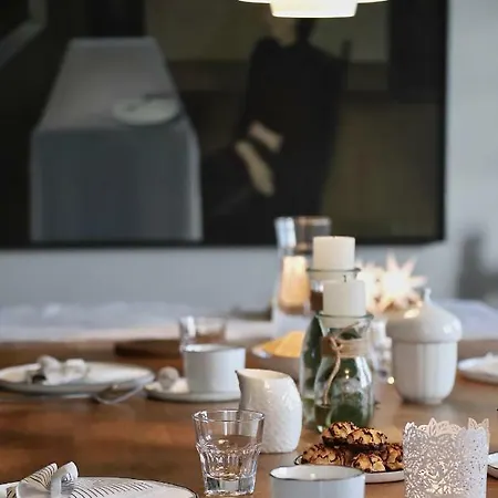 ゲストハウス Bakkehuset 3*