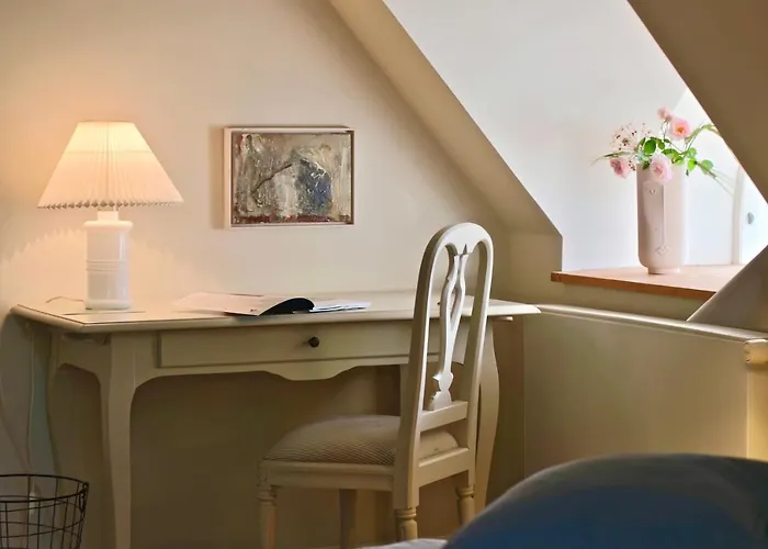 Bakkehuset 3*